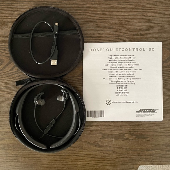 Bose Quiet Control 30 Bluetooth